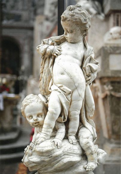 Salem Monastery, Group of cherubs