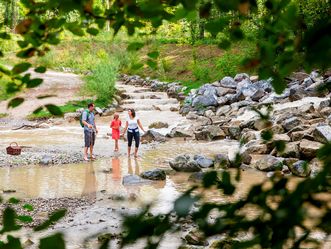 Wandernde Familie